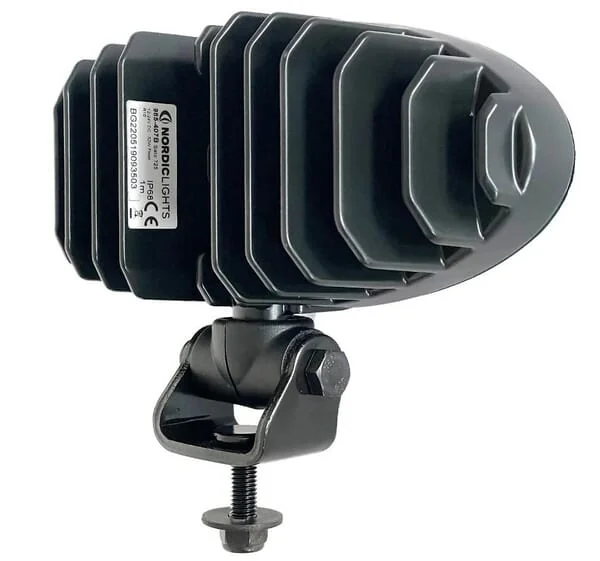 Nordic Lights - 985407B - Arbeitsleuchte LED, 32W, 3500lm, Oval, 12/24V, Weiss, Aufschraubbar, Schwenkbarer Kopf, 180x126x72mm, Deutsch 2-Polig, Flood, 6 LEDs, Sato 725 Nordic Lights
