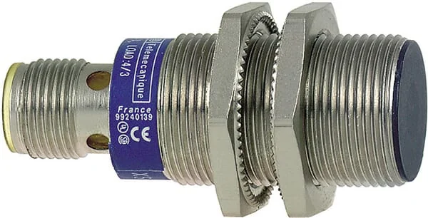 Schneider Electric - XS1N18PA349D - Induktiver Naeherungsschalter