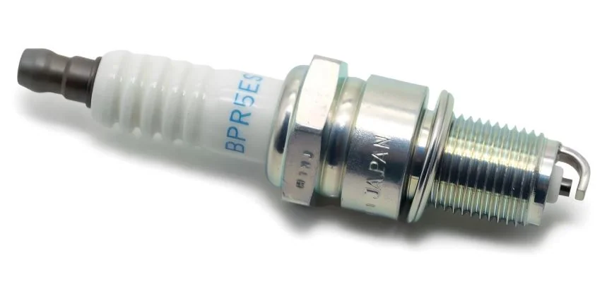 NGK - BPR5ESSD - Zündkerze Ut