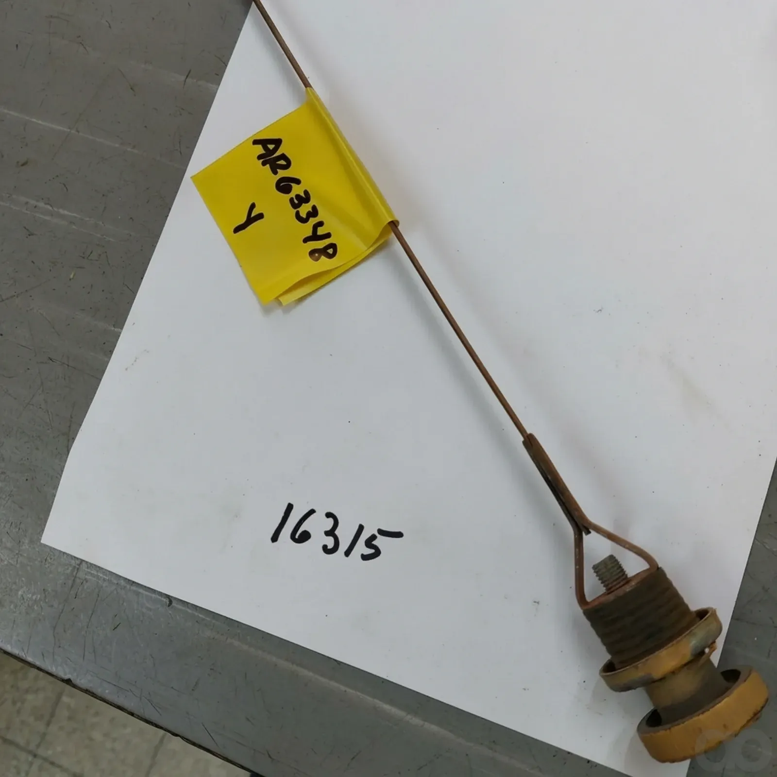 John Deere - AR63348 - Stift