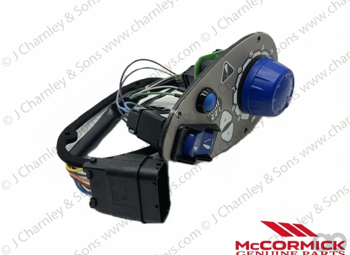Mccormick - 6618567A2 - Panel