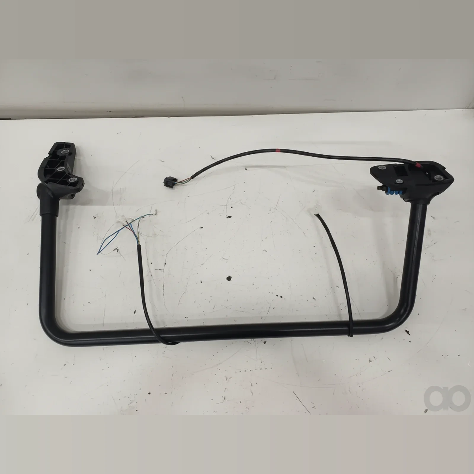 New Holland - 83955883 - Spiegelhalterung