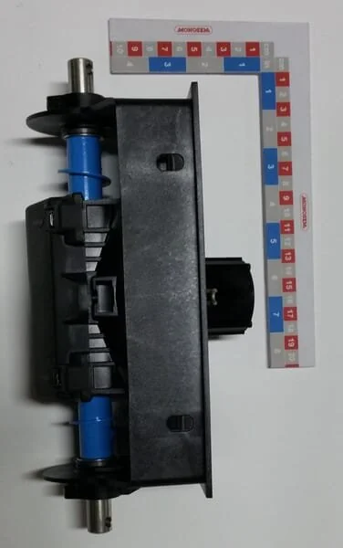 Monosem - 65014015 - Kompletter Kunststoff-Duengerstreuer (Mit Blauer Standard-Schnecke)