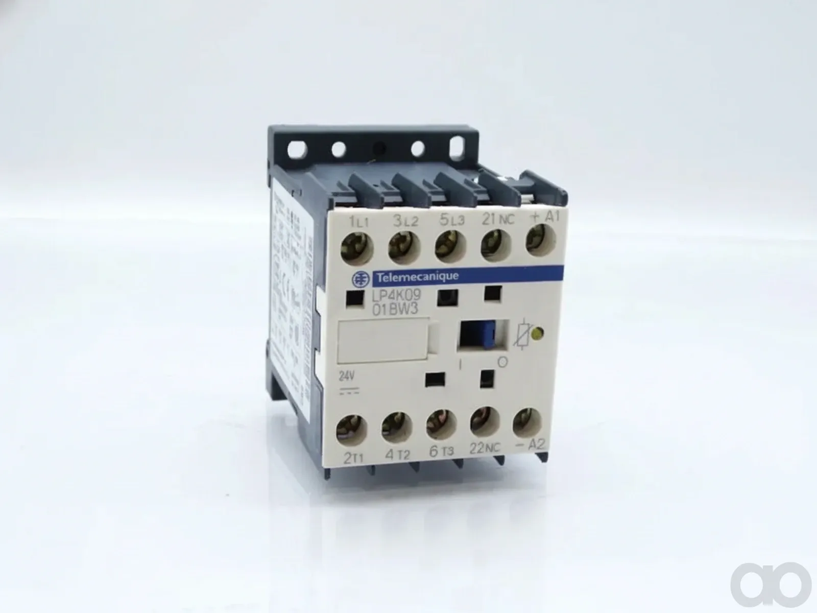 Schneider electric - LP4K0901BW3 - Magnetischer Schuetz 4kW 24Vdc + Nc