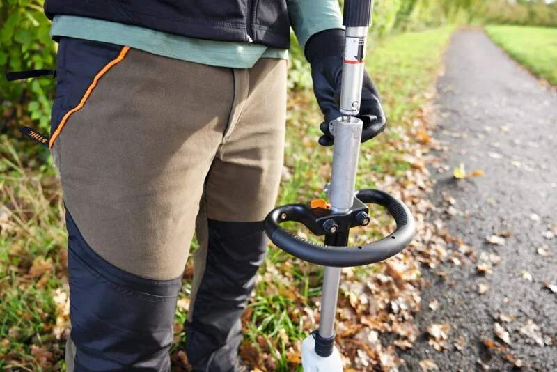 STIHL - FA08-011-6820 - Akku-KombiMotor KMA 120R