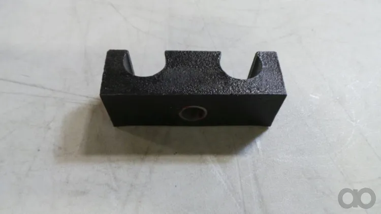 Case IH - 86021458 - Klemme