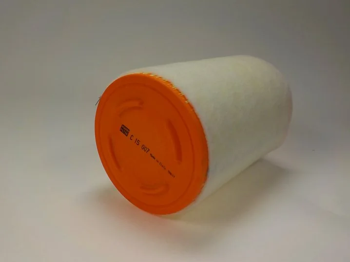 Mann-Filter - C 15 007 - Luftfilterelement