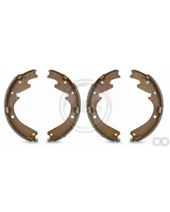 Fuso - MC112073 - Bremsbacke