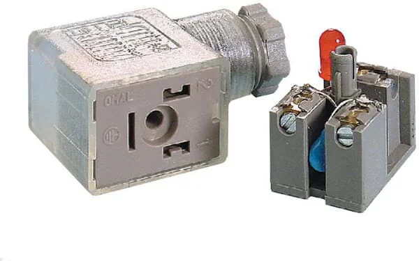 Omal - CB2419T - Stecker