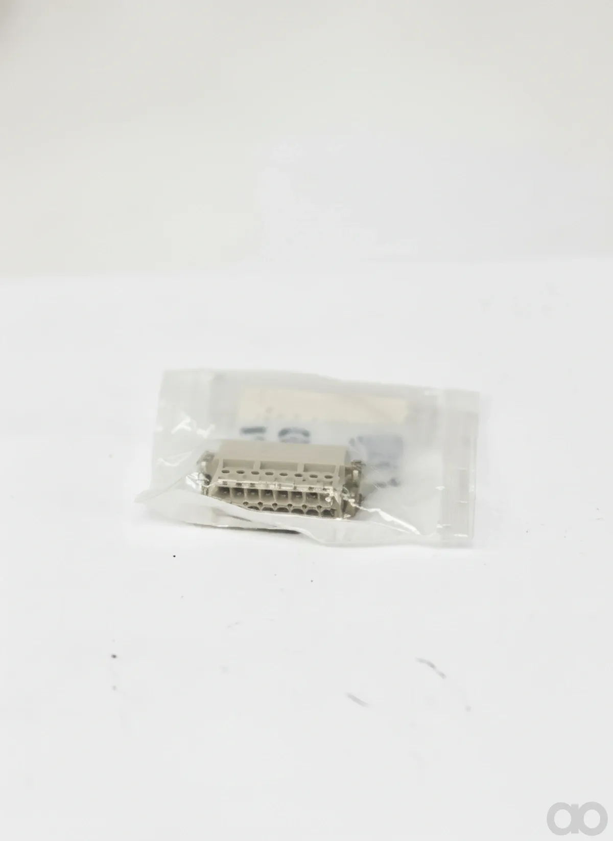 Harting - 09200162612 - Stift intern 16P + Masse