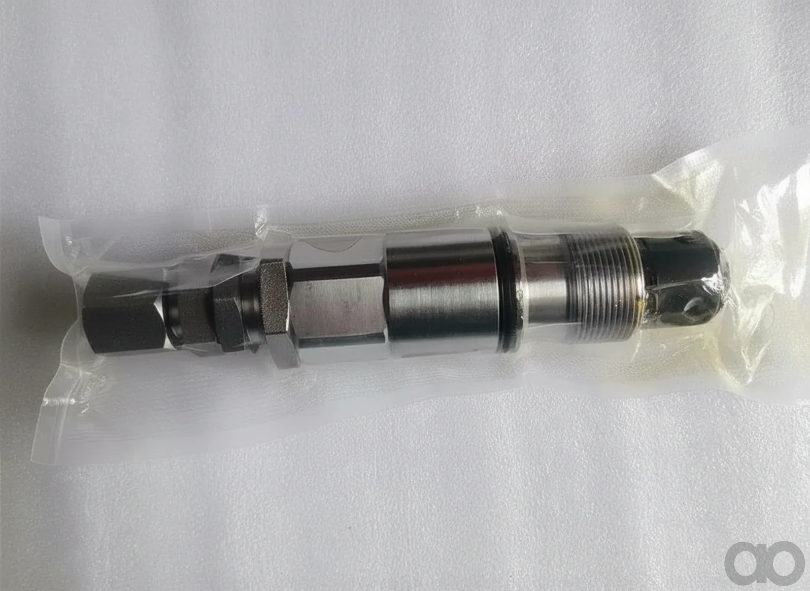 Hitachi - 4469383 - Ueberdruckventilblock ZX470