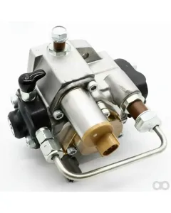 Hitachi - 8973060448 - Kraftstoffpumpe 4HK