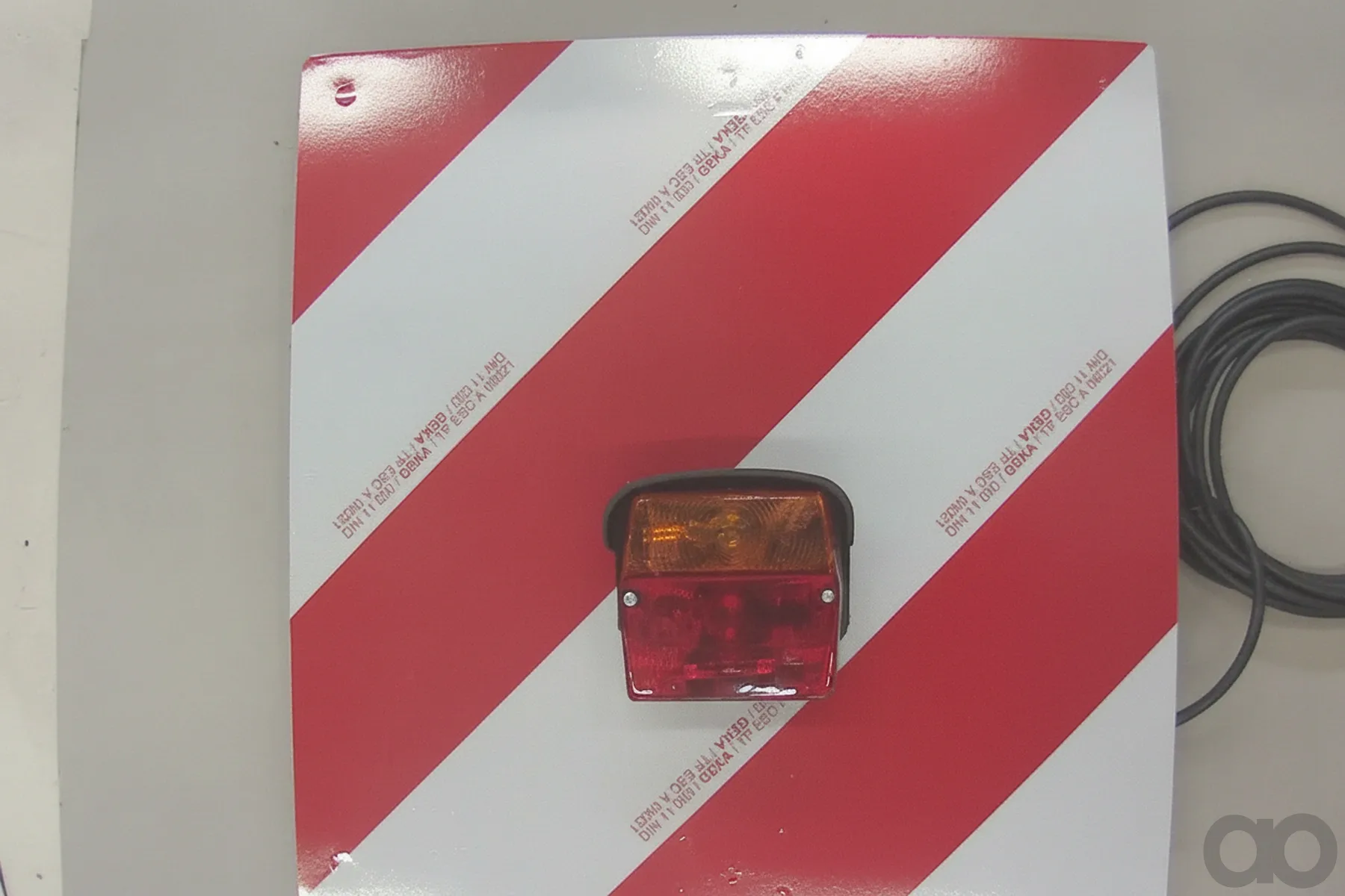 Horsch - 00340976 - Warnschild Stangen H. Mit Beleuchtung (4,5 M)