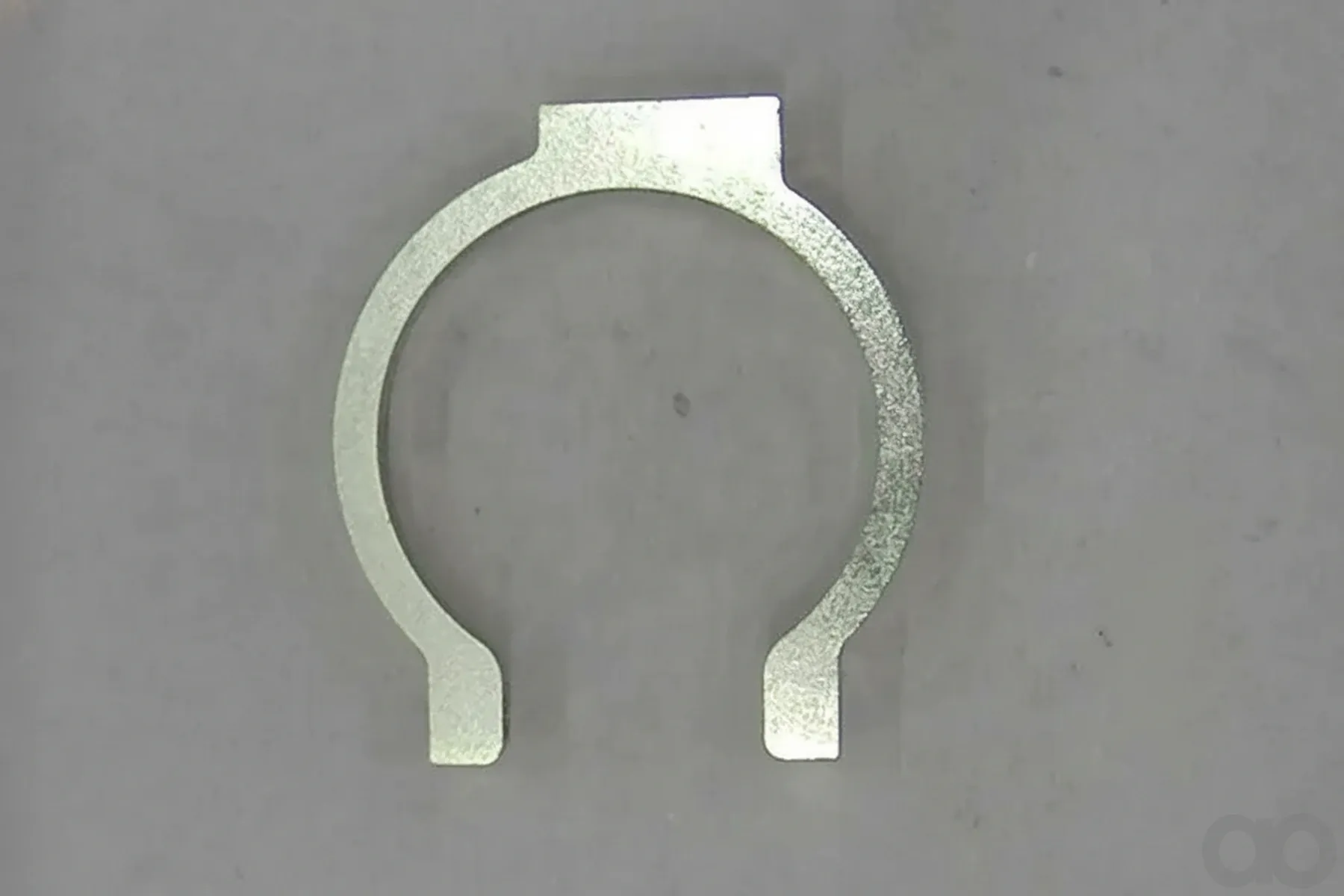 Horsch - 34552603 - Zylinderfuehrung Sitzventilbef.