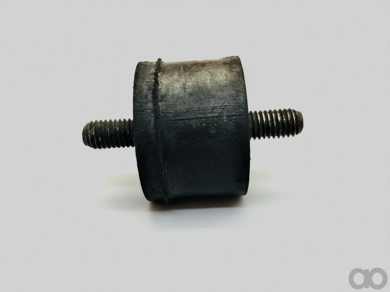 Mccormick - 787044R1 - Daempfer