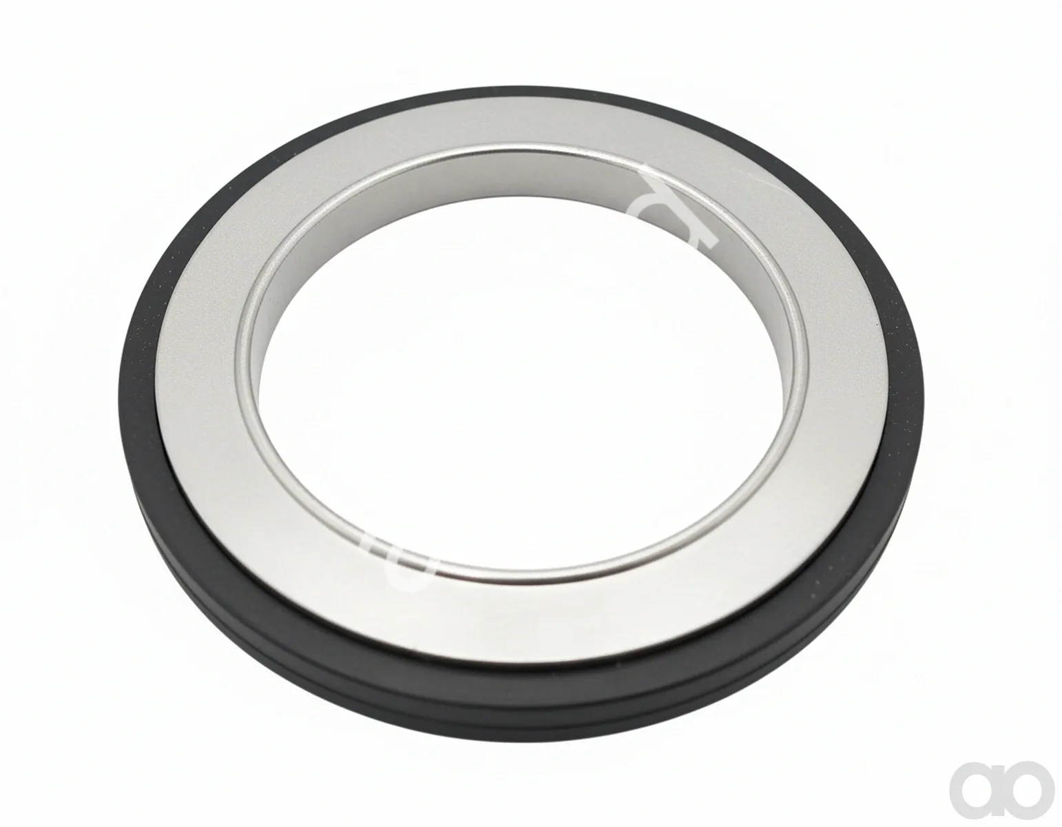 Yale - 580025891 - Simmerring